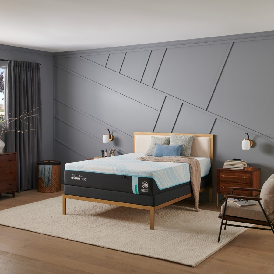 Tempur-Pedic® TEMPUR-ProBreeze® Medium Hybrid