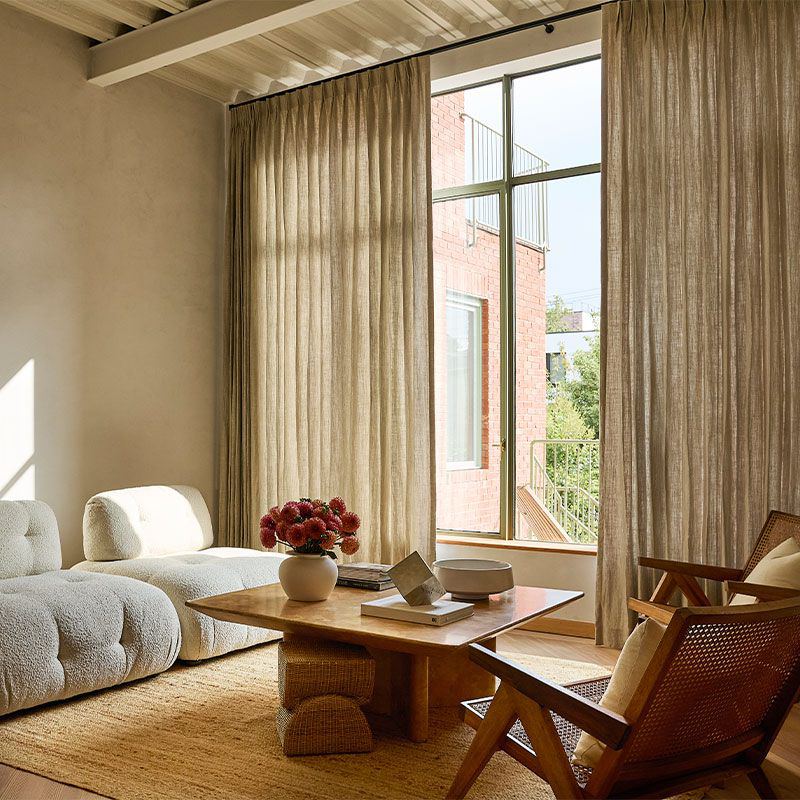 Motorization in a room